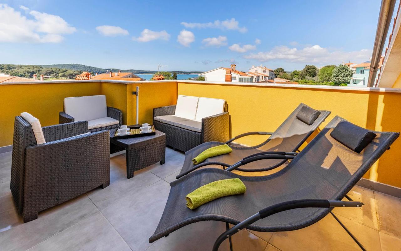 Apartments Istriensonne - Haus Stephan Медулин Екстериор снимка