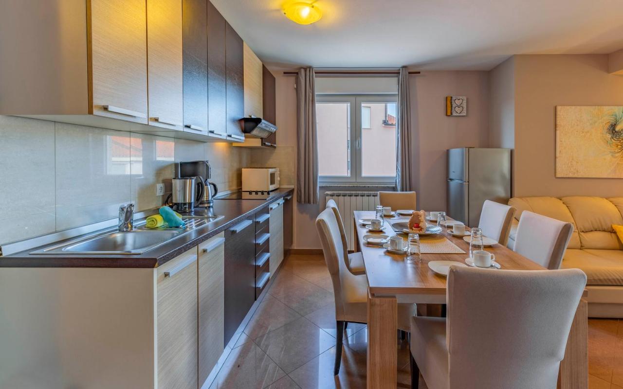 Apartments Istriensonne - Haus Stephan Медулин Екстериор снимка