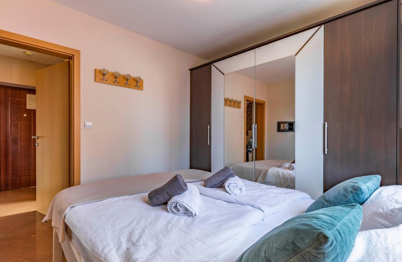 Apartments Istriensonne - Haus Stephan Медулин Екстериор снимка