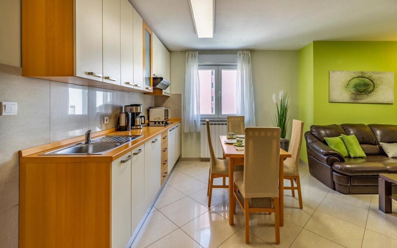 Apartments Istriensonne - Haus Stephan Медулин Екстериор снимка