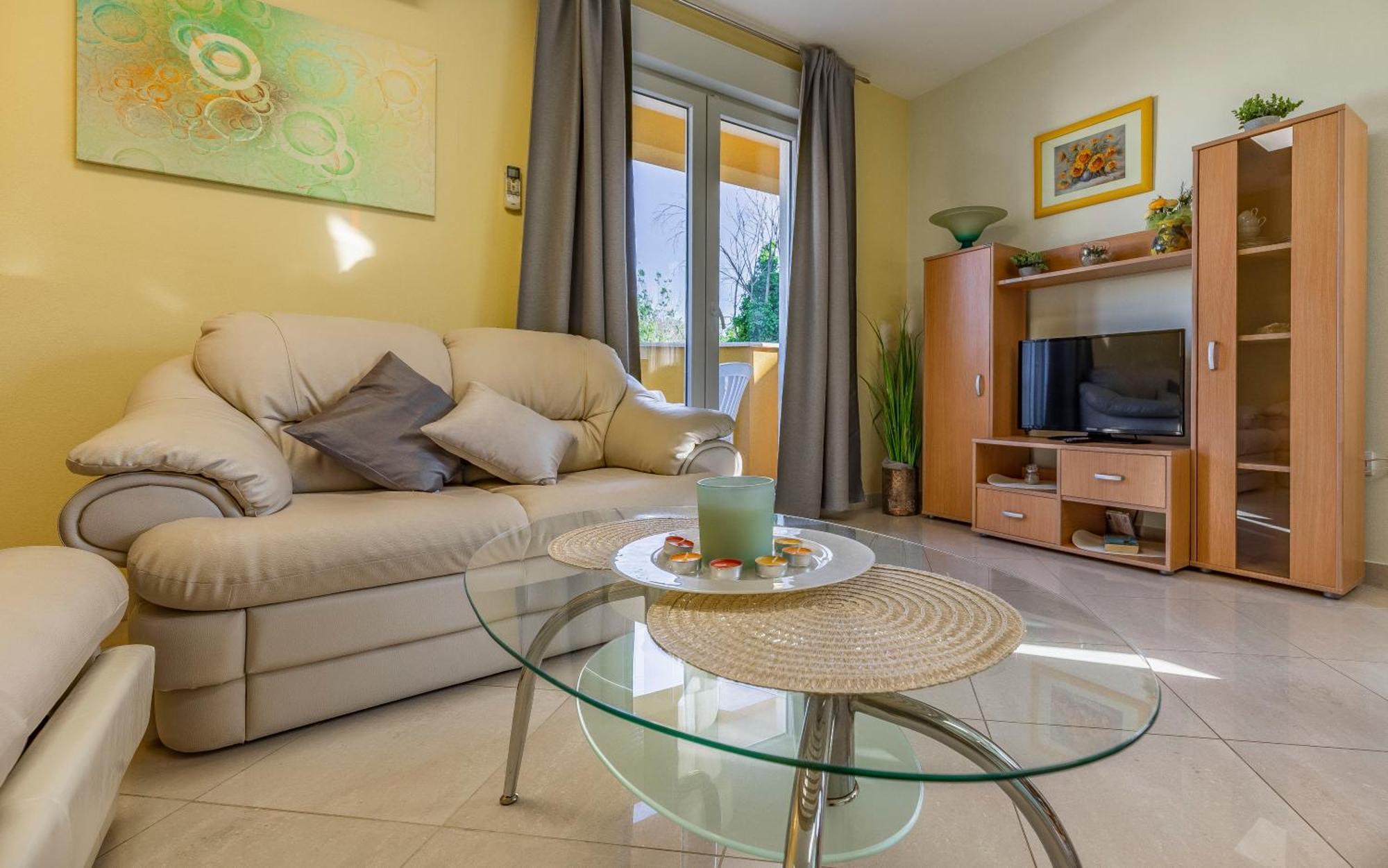 Apartments Istriensonne - Haus Stephan Медулин Екстериор снимка