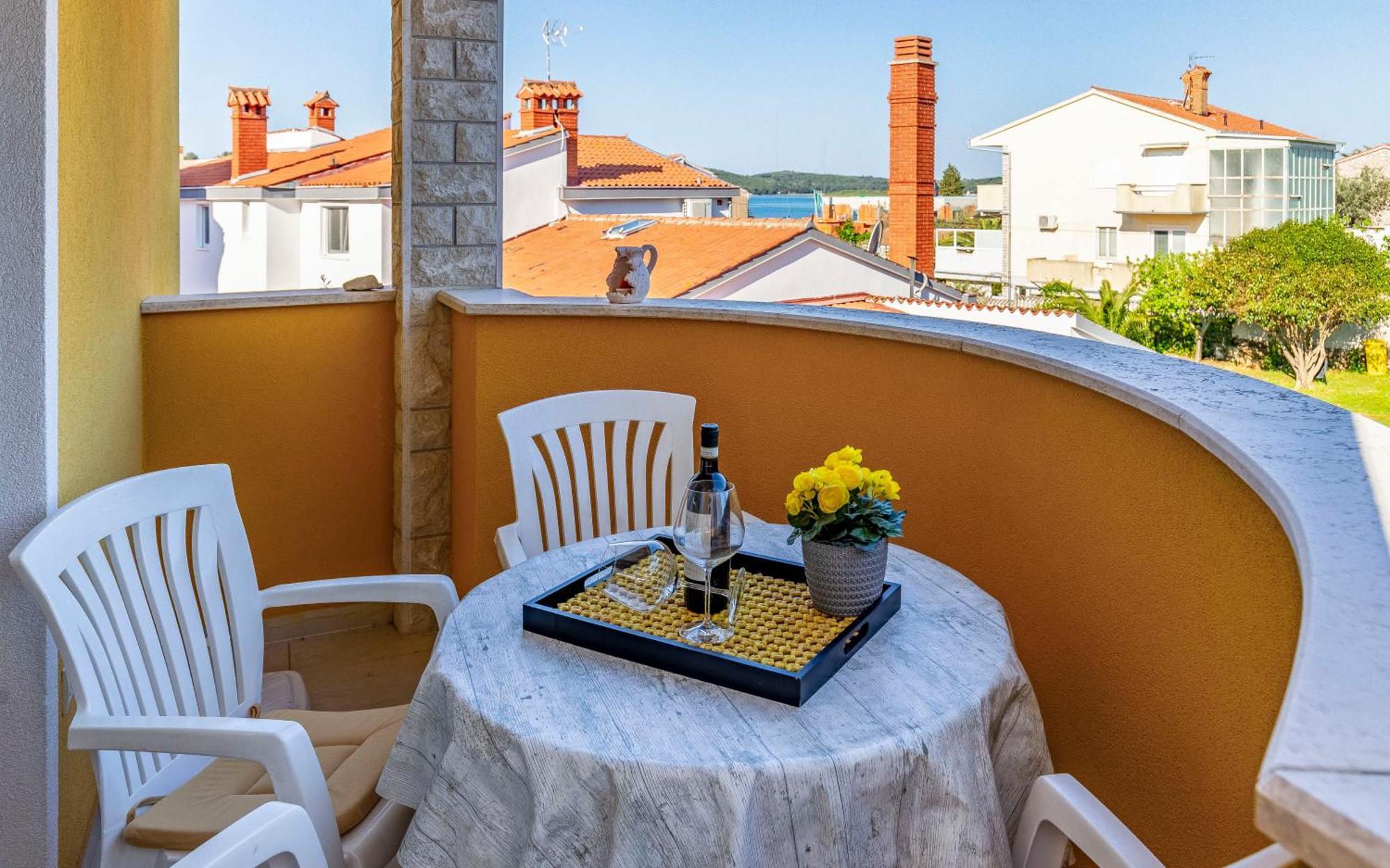 Apartments Istriensonne - Haus Stephan Медулин Екстериор снимка
